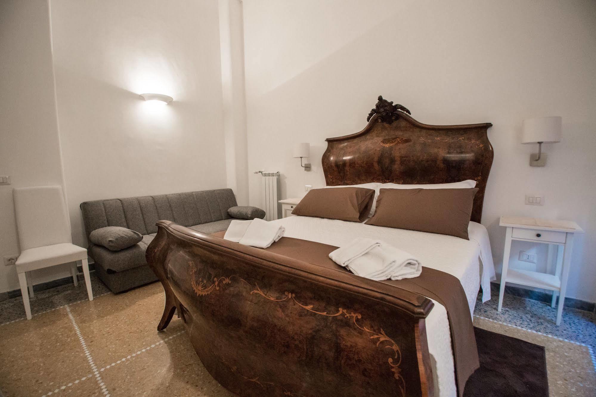 Desiderio Di Roma Hotel Ngoại thất bức ảnh