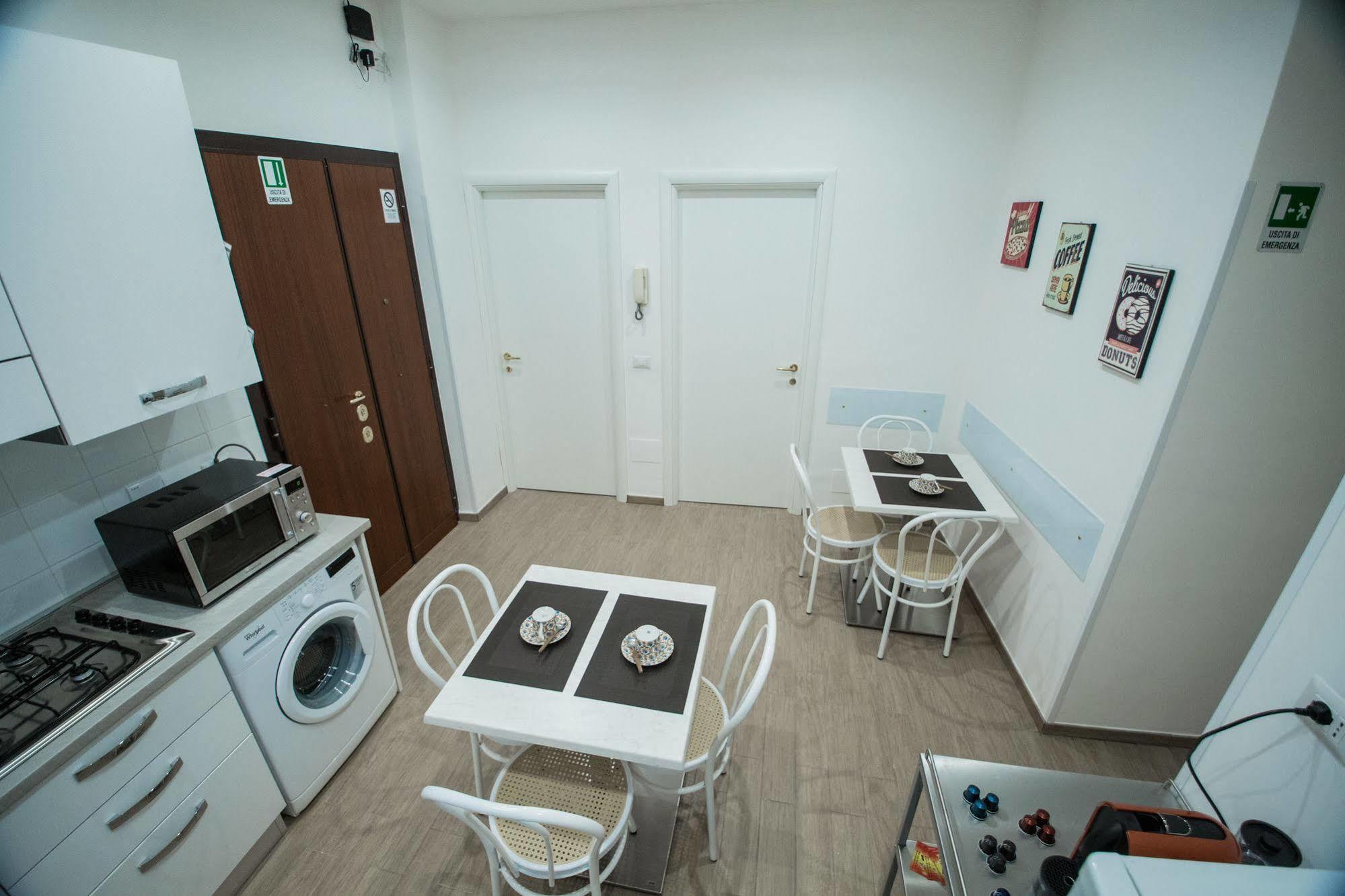 Desiderio Di Roma Hotel Ngoại thất bức ảnh